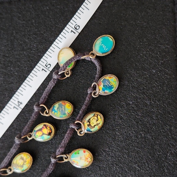 Fun Funky Delicate Fashion Necklace - Picture 8 of 9